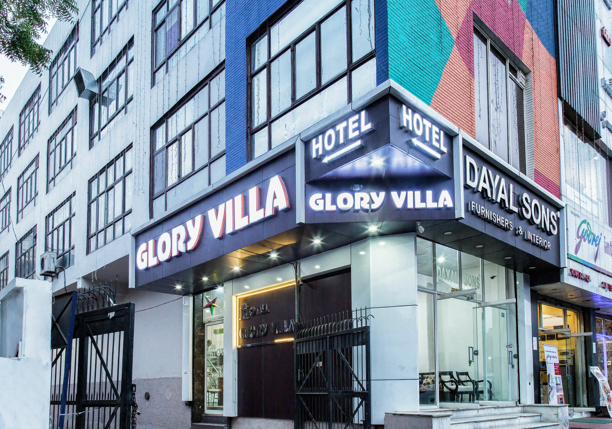 Capital O 23188 Glory Villa New Delhi Buitenkant foto