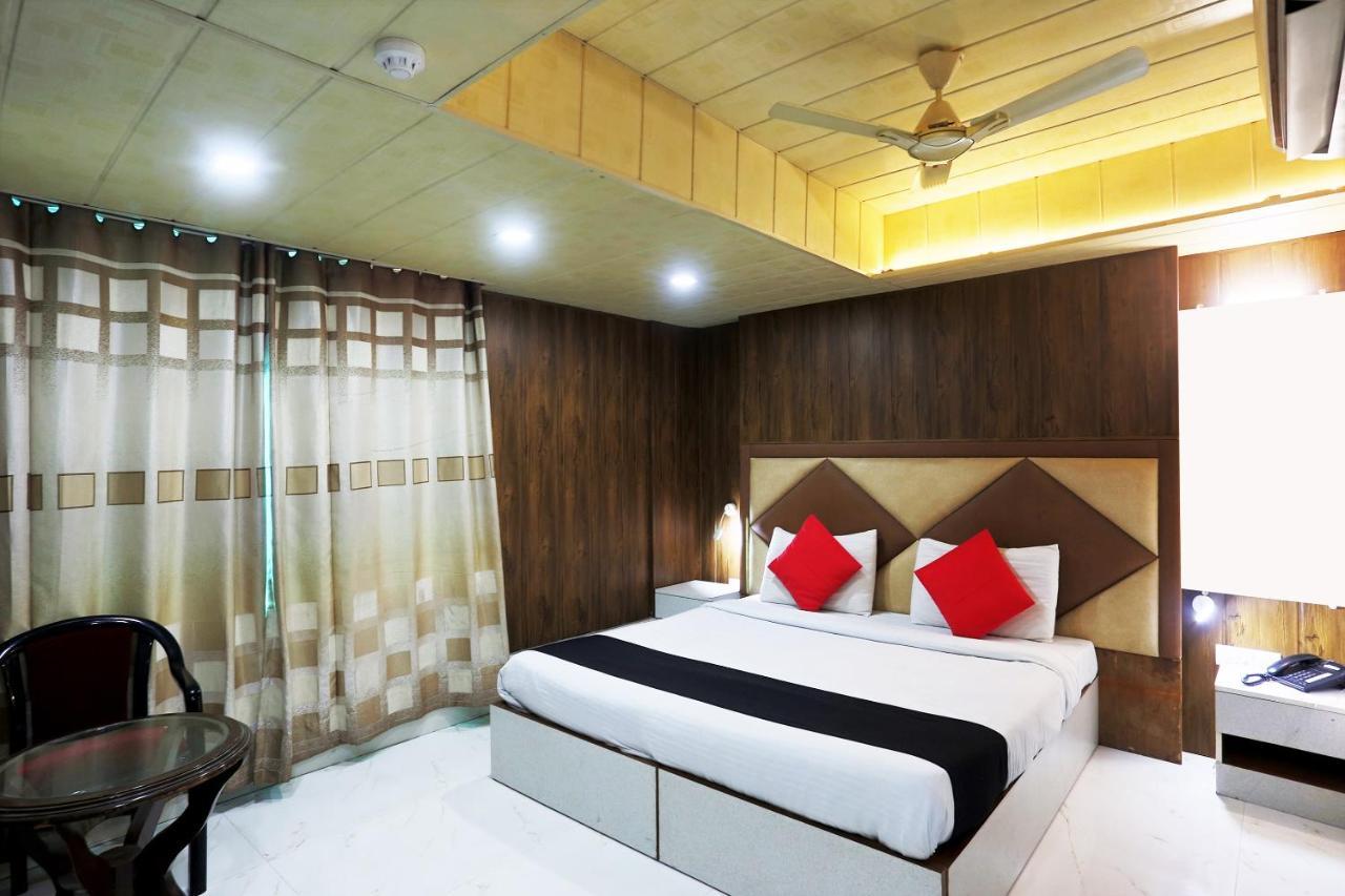 Capital O 23188 Glory Villa New Delhi Buitenkant foto